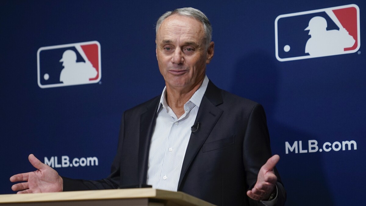 Arizona Diamondbacks' Chase Field needs work according to Rob Manfred – The  Denver Post