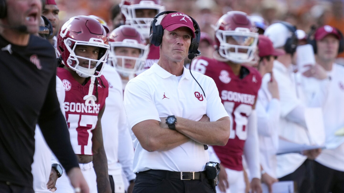 Oklahoma offensive coordinator Seth Littrell is fired after consecutive poor outings