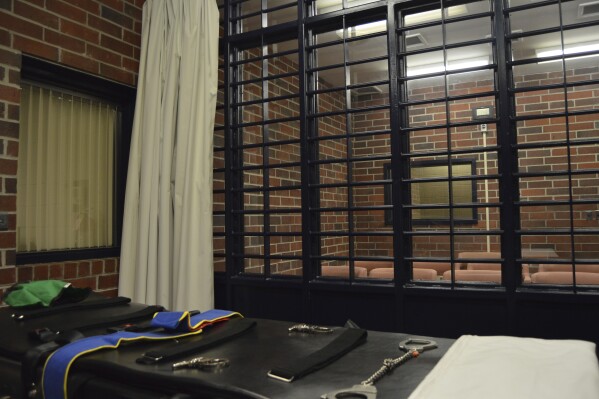 This undated photo released by the South Carolina Department of Corrections shows the room where inmates are executed in Columbus, S.C. (South Carolina Department of Corrections via AP, File)