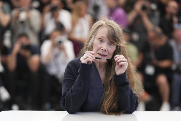 Sissy Spacek poses for photographers at the photo call for the film 'Die, My Love' at the 78th international film festival, Cannes, southern France, Sunday, May 18, 2025. (Photo by Scott A Garfitt/Invision/AP)