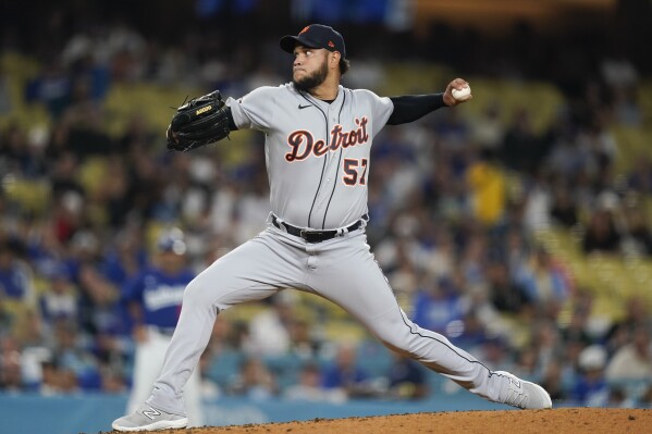 NL West champion Dodgers roll past Rodriguez and Tigers, 8-3