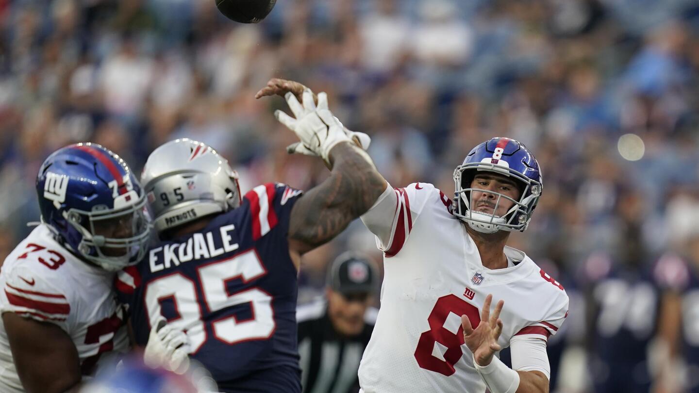 Late FG gives Giants, Daboll 23-21 victory over Patriots