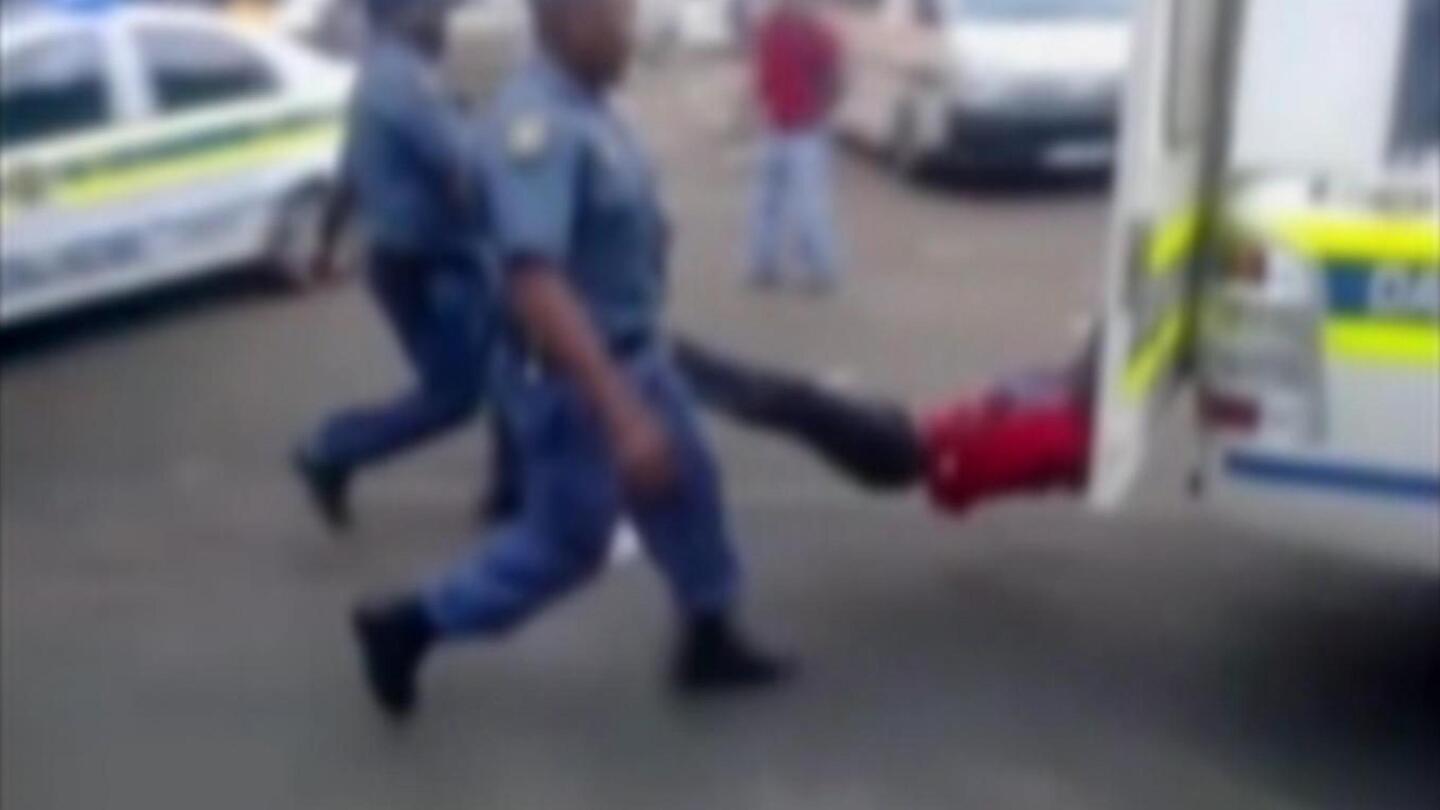 Afrika Selatan: Polisi didakwa dengan pembunuhan
