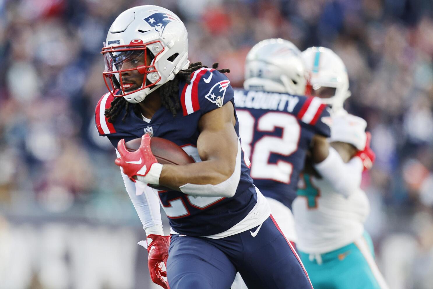 Dugger INT return helps lift Pats over fading Dolphins 23-21