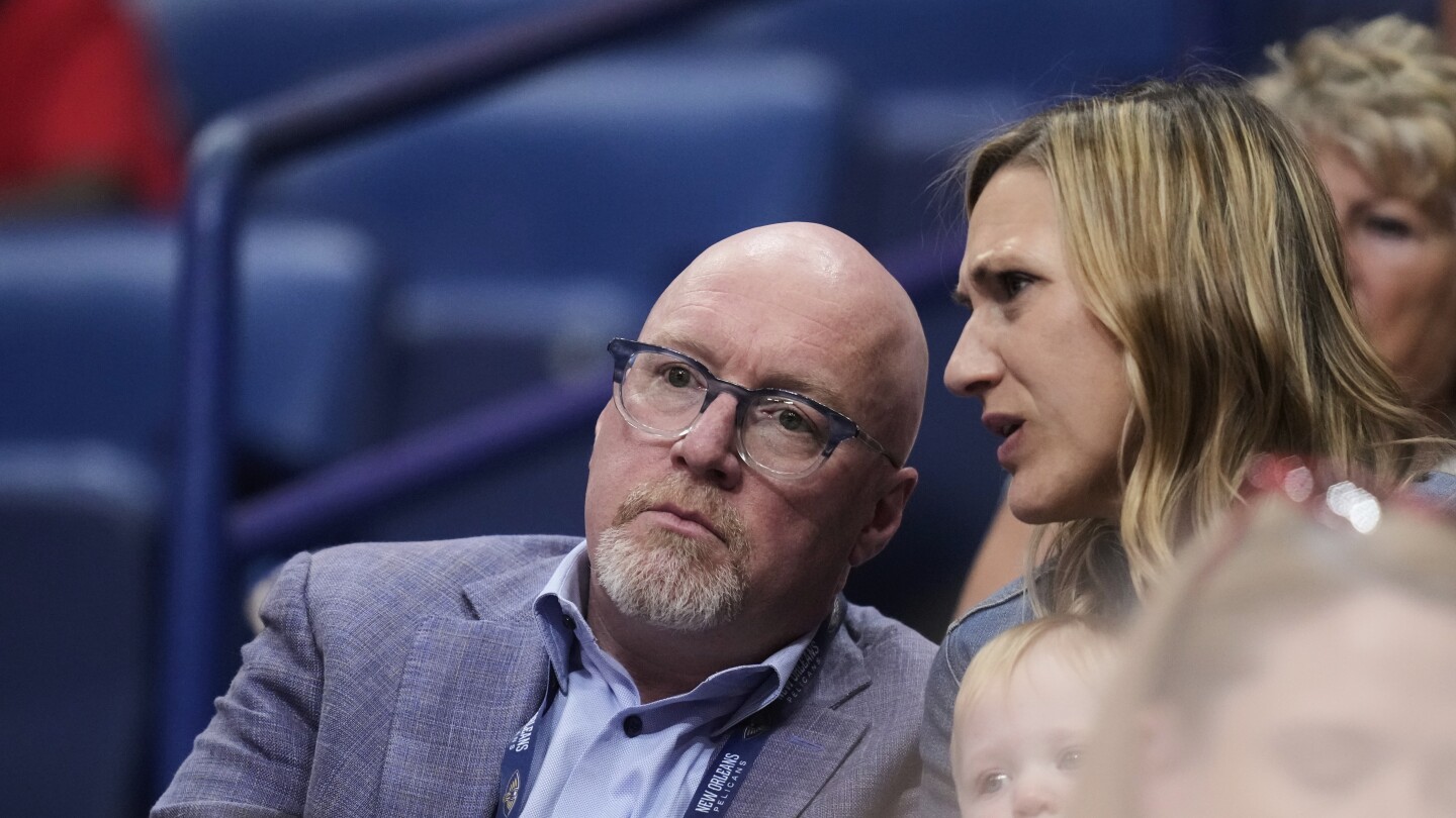 Pelicans fire basketball operations chief David Griffin after an ...