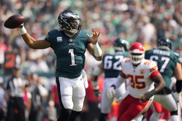 Eagles' Jalen Hurts Proved He Can Beat Chiefs, Mahomes In