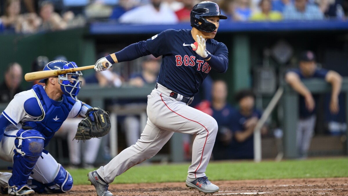 The Red Sox beat the Royals to take the lead in the series - The Cypress