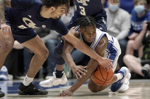 Duke basketball star still dealing with effects of COVID-19