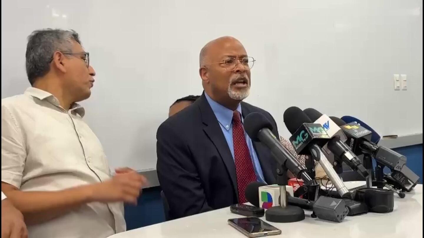 Maryland Rep. Ivey Denied Access to Deported Salvadoran Prisoner in El Salvador