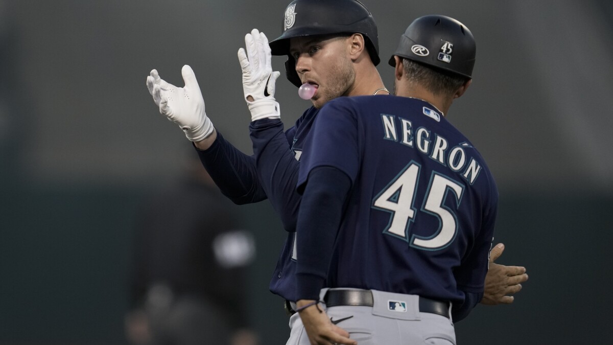 Suárez belts 2 homers, Crawford has 1 as Mariners beat Astros 5-1 - Newsday