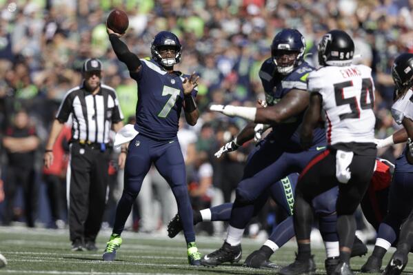 Cordarrelle Patterson rumbles Falcons past Seahawks 27-23