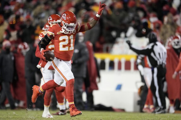 Kansas City Chiefs outlast spirited Miami Dolphins in Germany