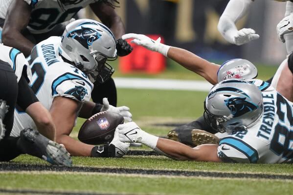 Pineiro's kick lifts Panthers to 10-7 win over Saints