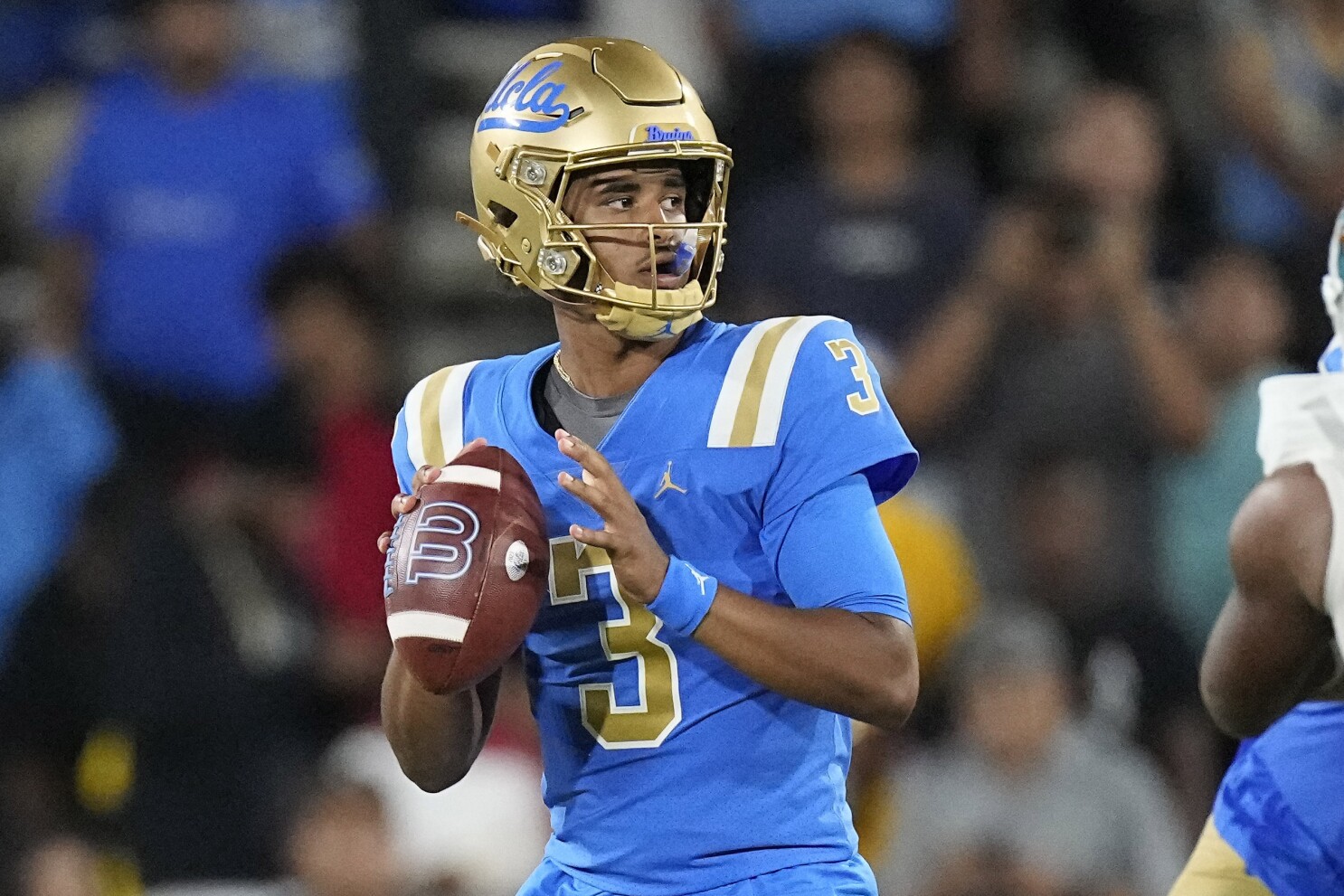 The 20 greatest players in UCLA football history