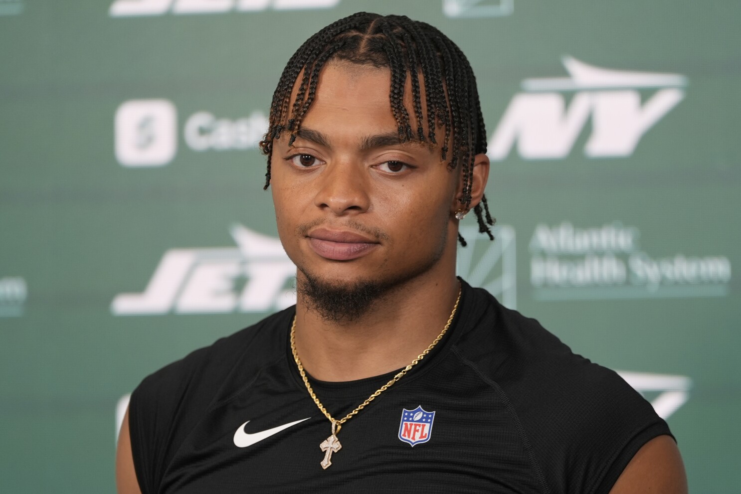 QB Justin Fields thinks he can 'be great' in Jets' offense, but knows there's plenty of work to do