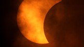 The moon partially covers the sun during a total solar eclipse, as seen from Eagle Pass, Texas, Monday, April 8, 2024. (Ǻ Photo/Eric Gay)