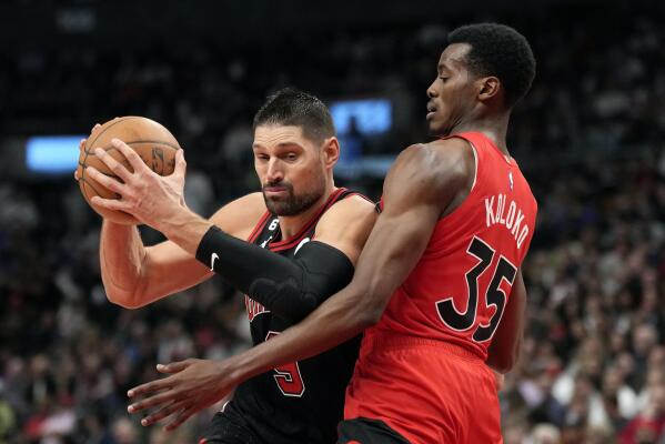 Fred VanVleet has 30 points and 11 assists in Raptors' 113-104 victory over  Chicago - The Globe and Mail