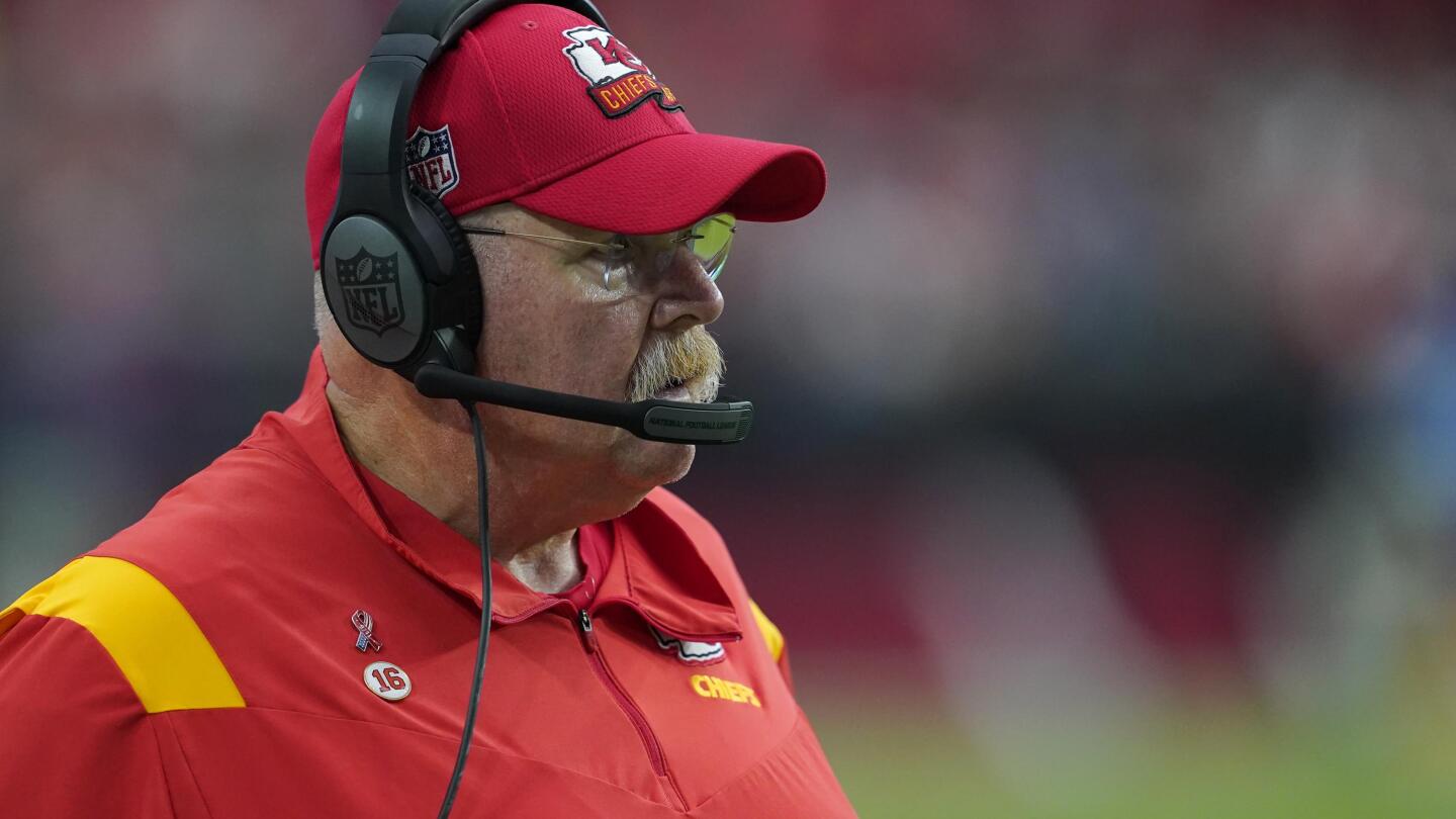 Cardinals clap back at Andy Reid's claim that Arizona's turf caused  injuries to Harrison Butker, Trent McDuffie