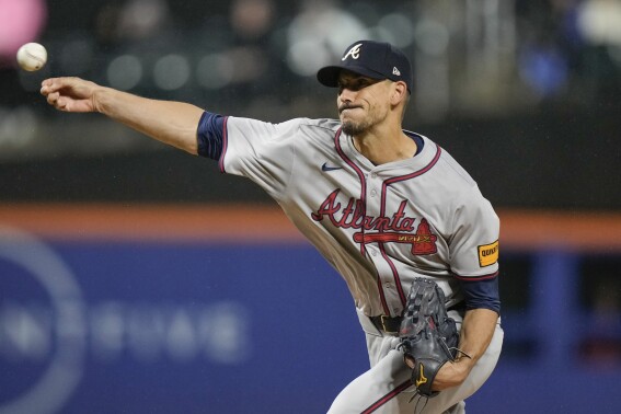 Atlanta Braves' Charlie Morton pitches during the first inning of a baseball game against the New York Mets, Friday, May 10, 2024, in New York. (AP Photo/Frank Franklin II)