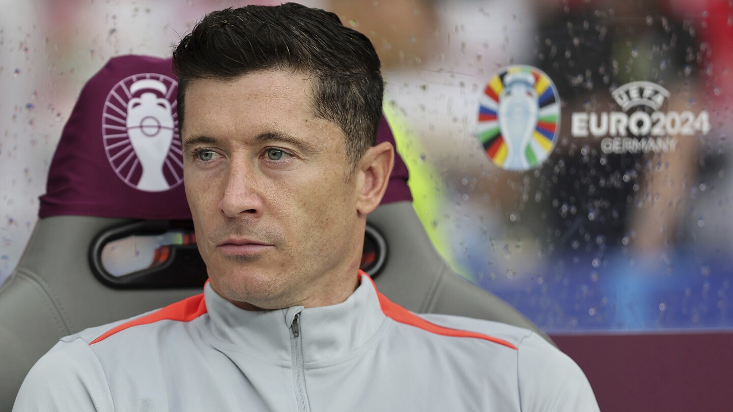 Robert Lewandowski Determined to Continue National Team Career Despite Euro 2024 Setback