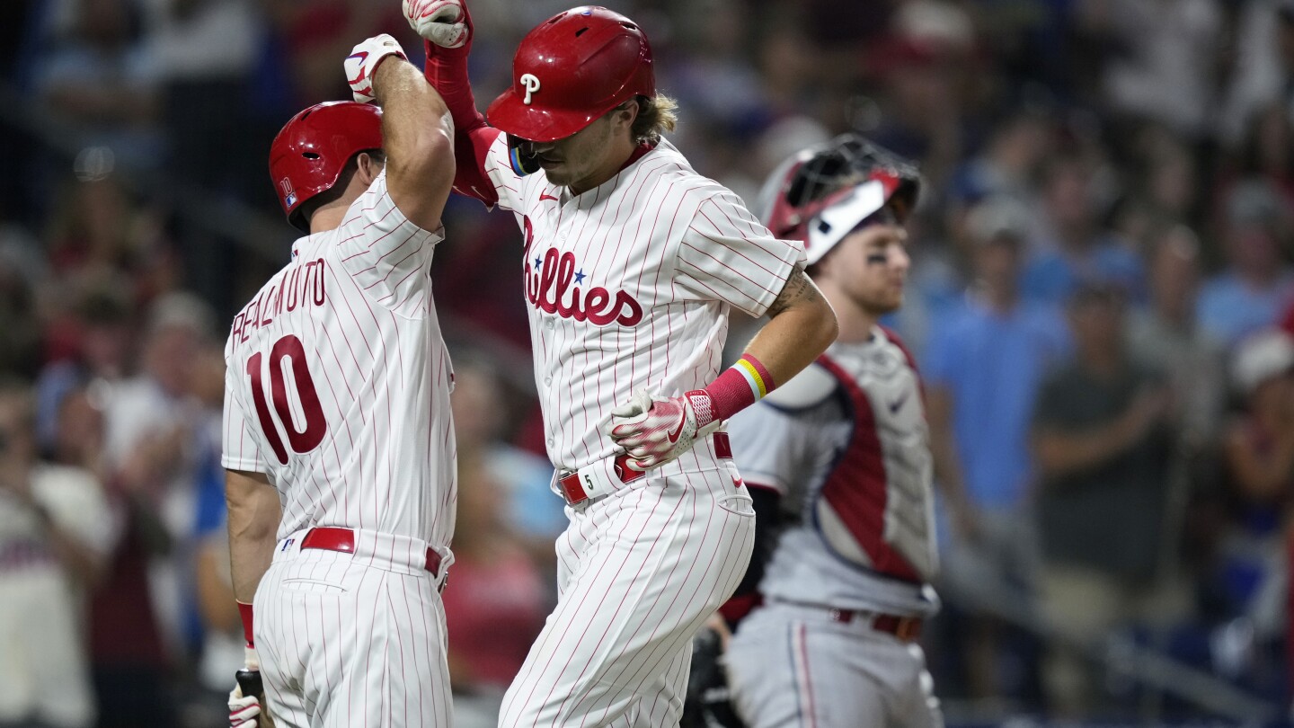 Phillies drop two in a row to the Twins.