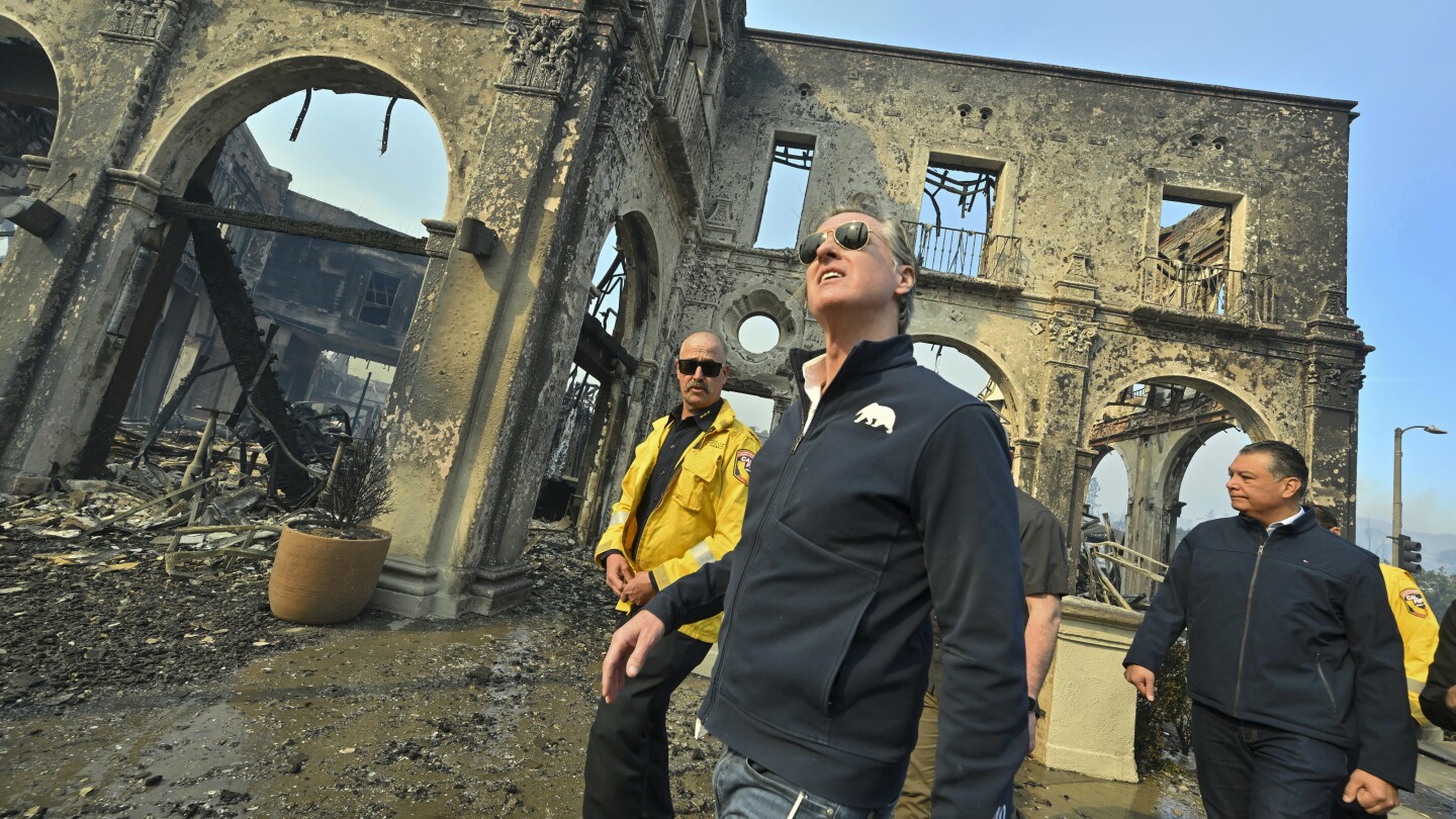 Newsom navigates his relationship with Trump as wildfires ravage his state