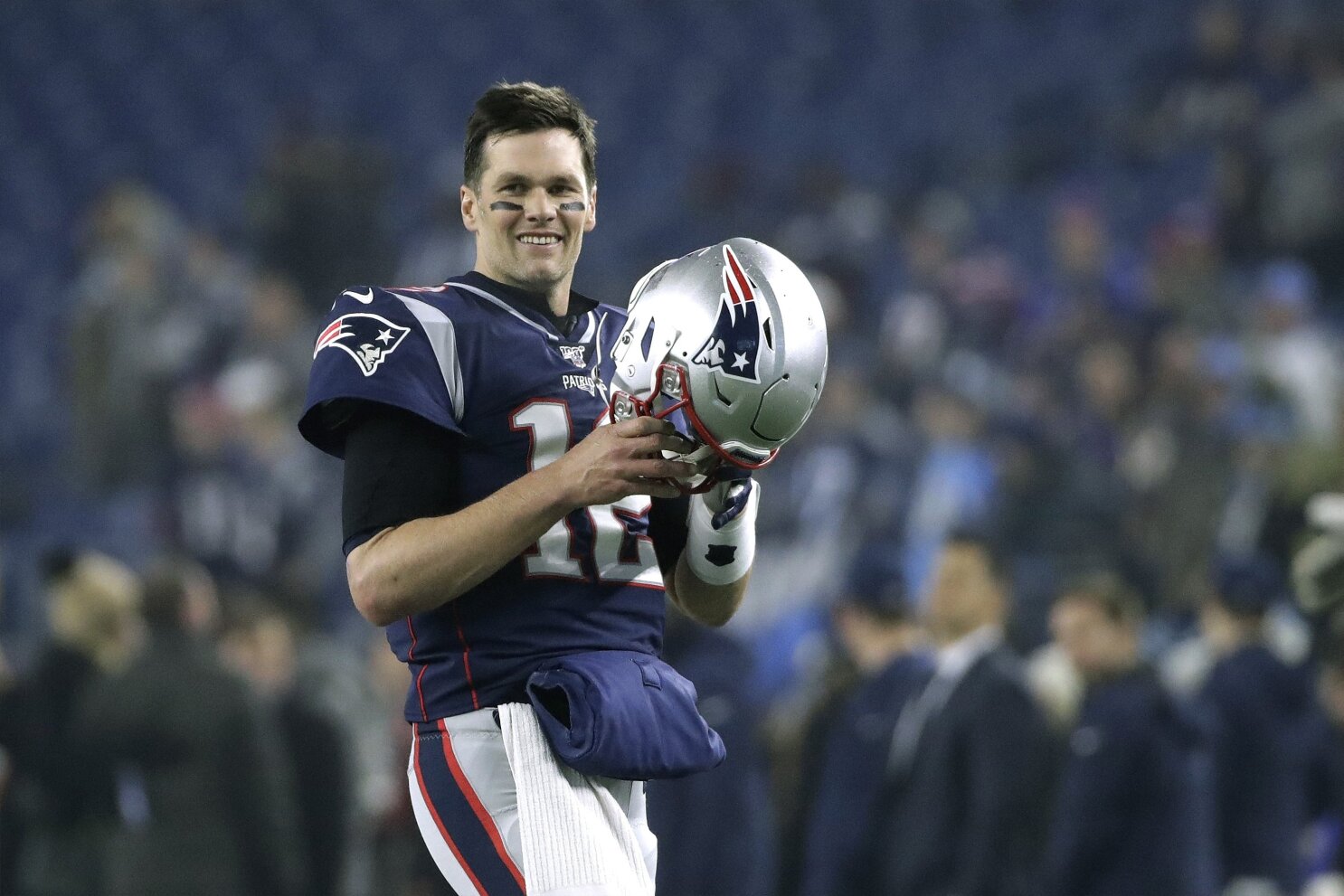 Tom Brady is leaving the Patriots; Chargers could sign him - Los Angeles  Times