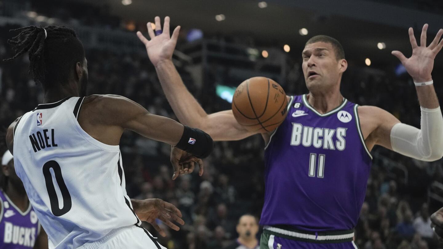 ClutchPoints on X: Brook Lopez and Bobby Portis carry the Giannis-less  Bucks to a win over the Nets 🔥 Lopez: Portis: 24 points 28 points 10  rebounds 13 rebounds 9 blocks 2