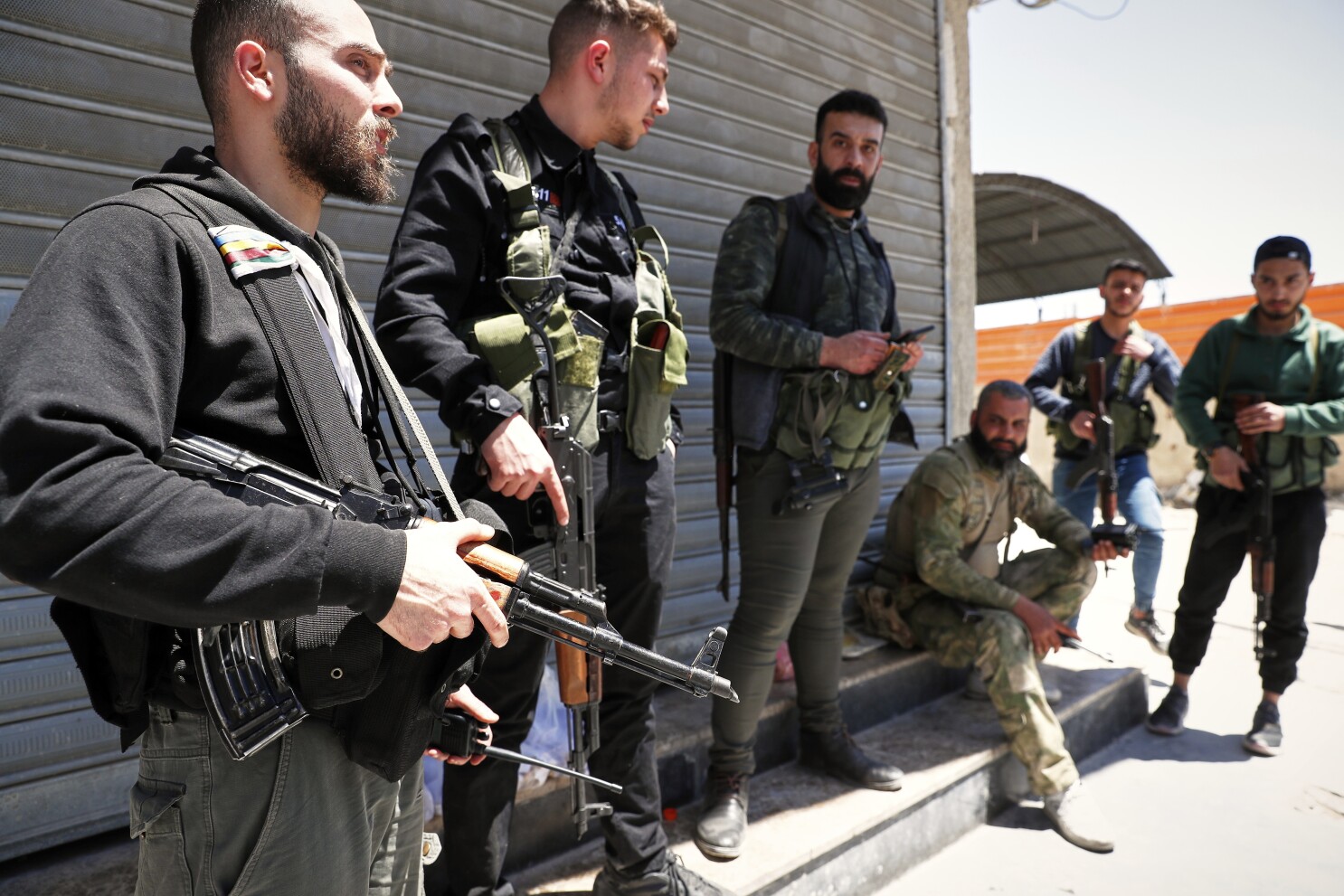 Ít nhất 10 người chết ở Syria sau các cuộc đụng độ giáo phái ở vùng ngoại ô Druze của Damascus