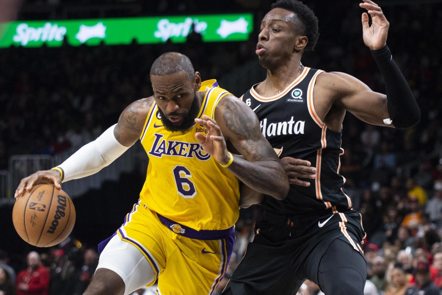 LeBron James scores 42 points in his return to the Drew League