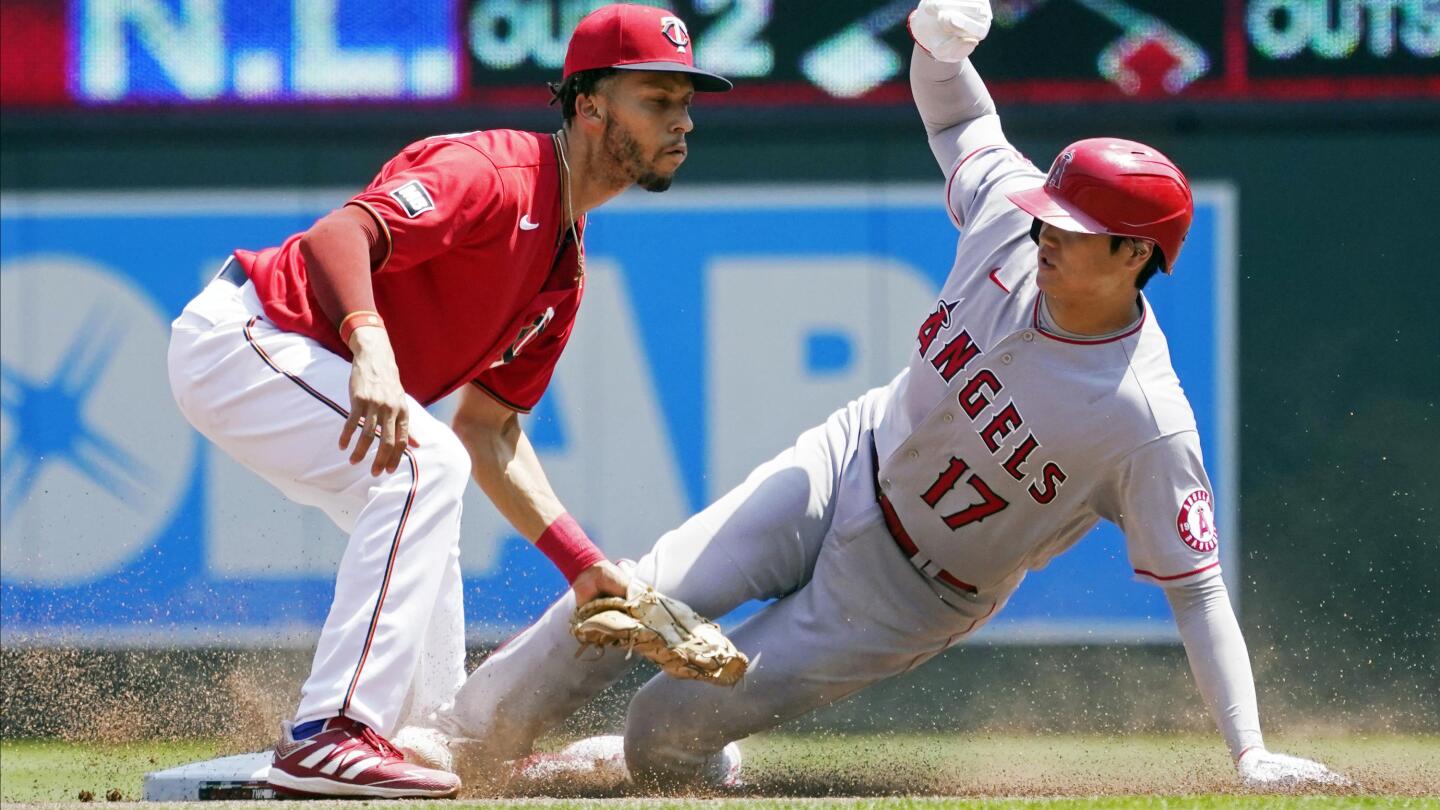 Ohtani's MLB-best 35th HR lifts Angels past Twins 6-2