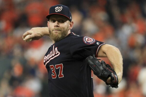 Nationals' day: Parade, Stephen Strasburg opts out of contract