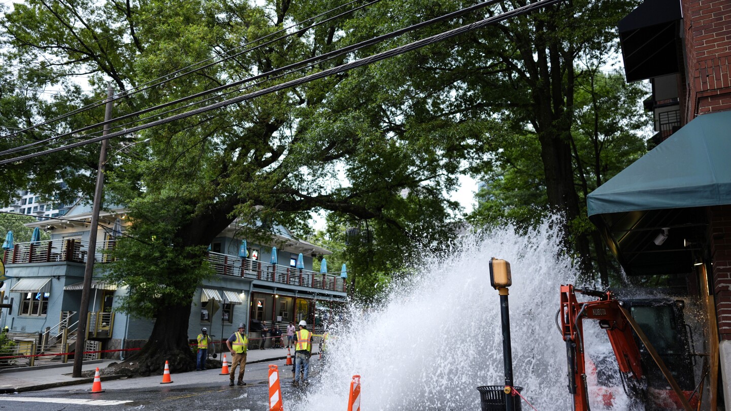 Corroded Water Pipes Burst in Atlanta, Disrupting Companies and Properties: Updates and Apologies from Metropolis Officers