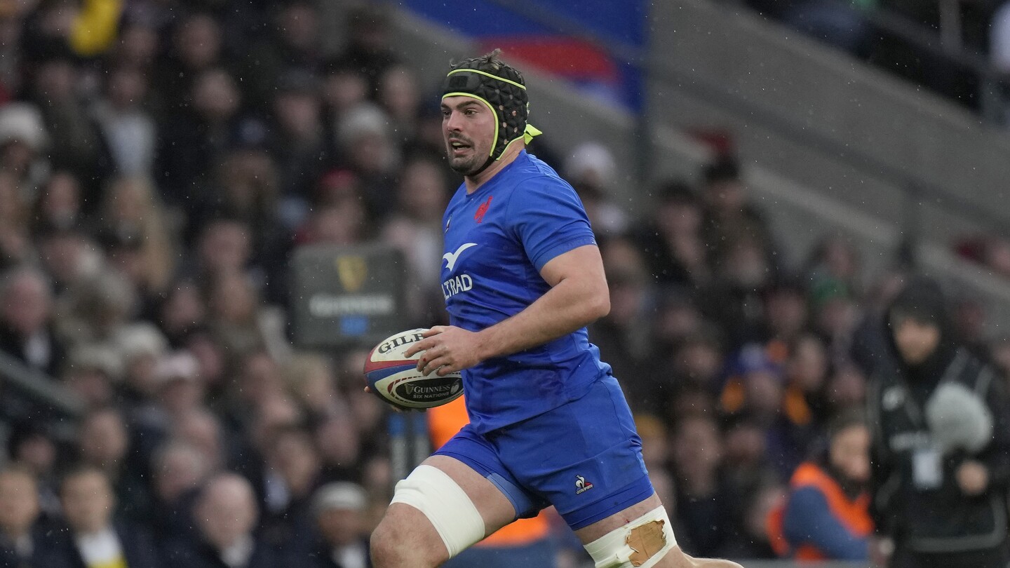 Lock Paul Gabrillagues to start for France against Ireland in their Six Nations opener