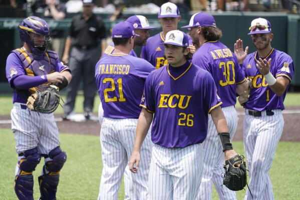 NCAA super regionals: Stanford down but not out after opening loss to  Vanderbilt