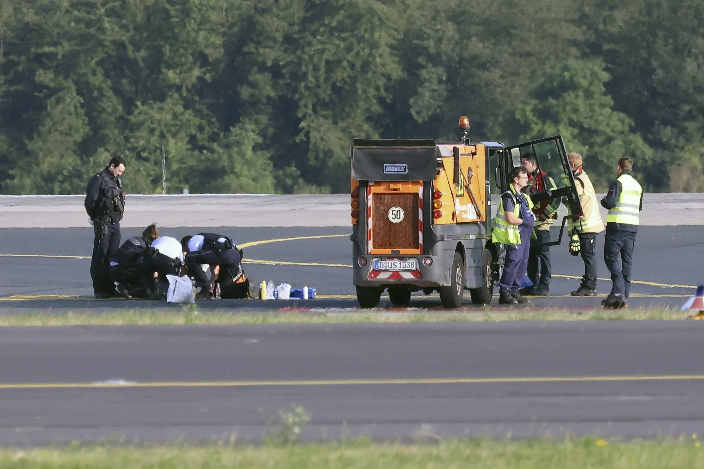 Climate activists block runways at 2 major German airports