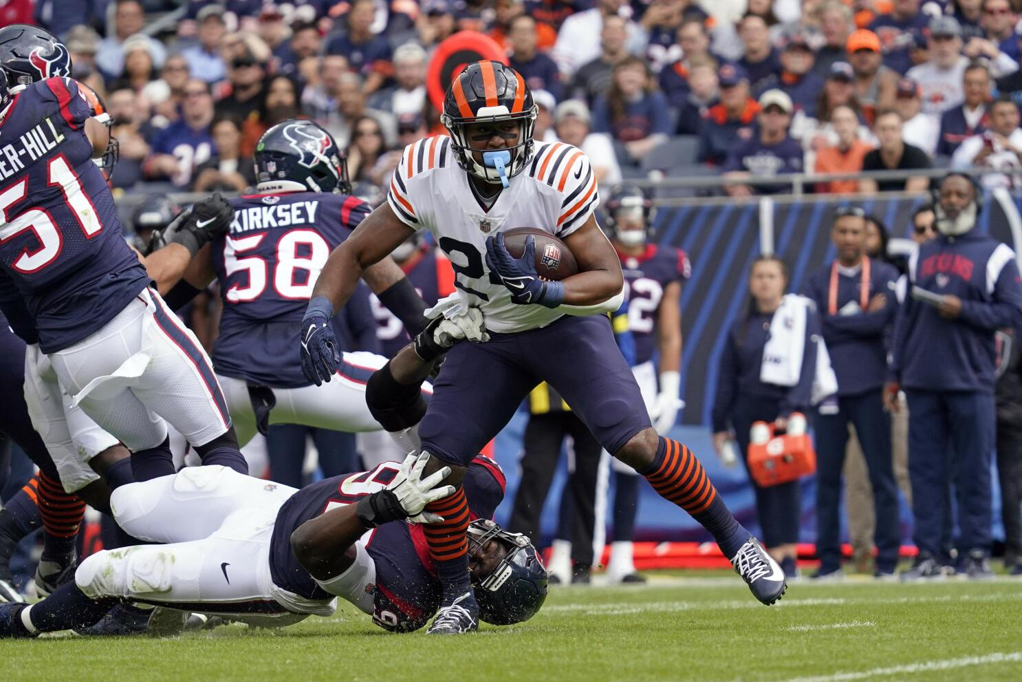 Smith INT sets up game-ending FG as Bears beat Texans 23-20