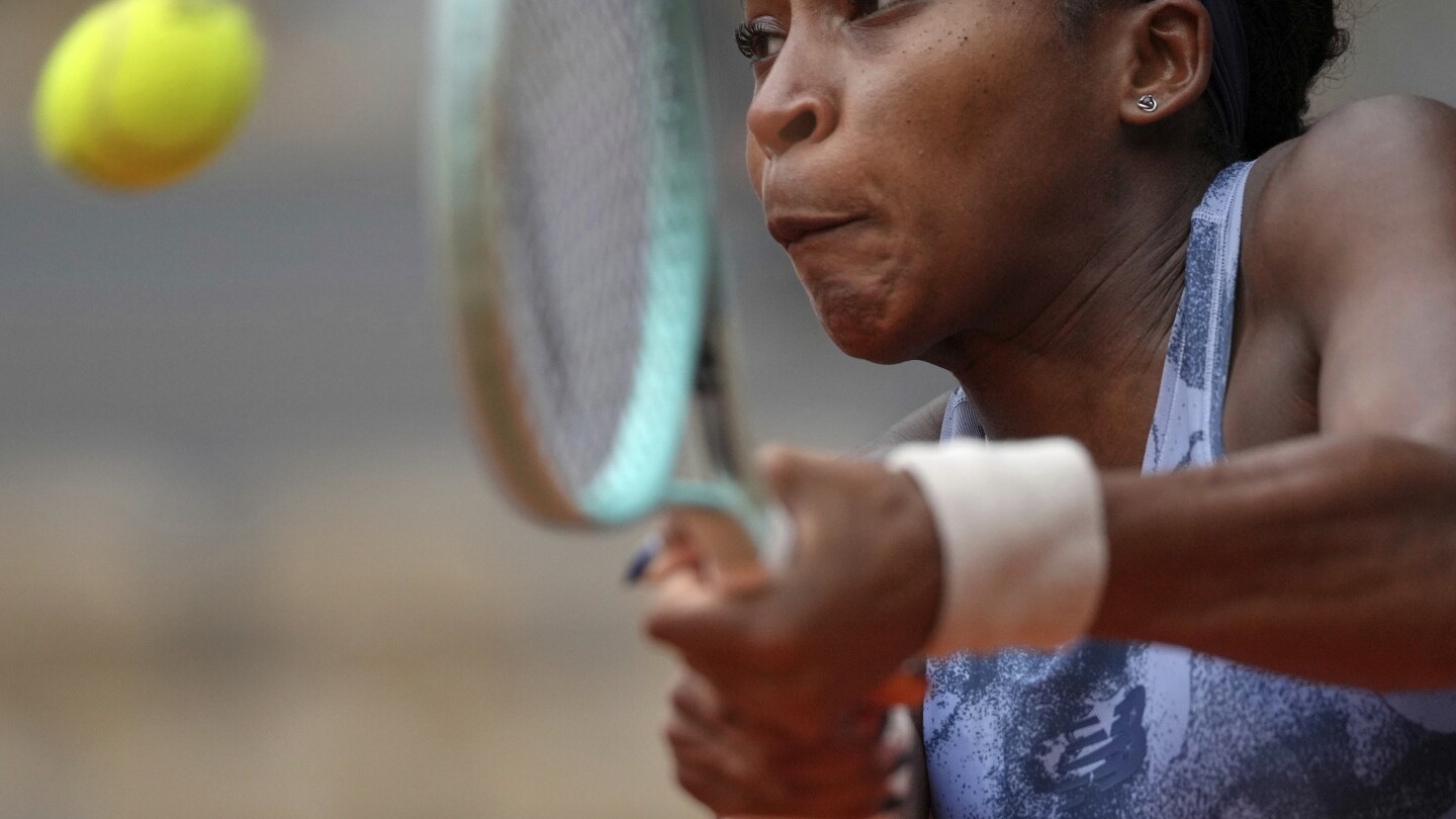 PHOTO COLLECTION: Best of French Open Tennis First Round