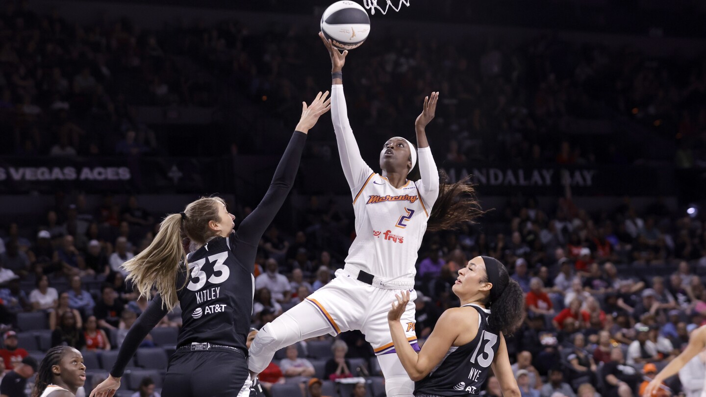 Phoenix Mercury defeat Las Vegas Aces 76-70 in Commissioner's Cup