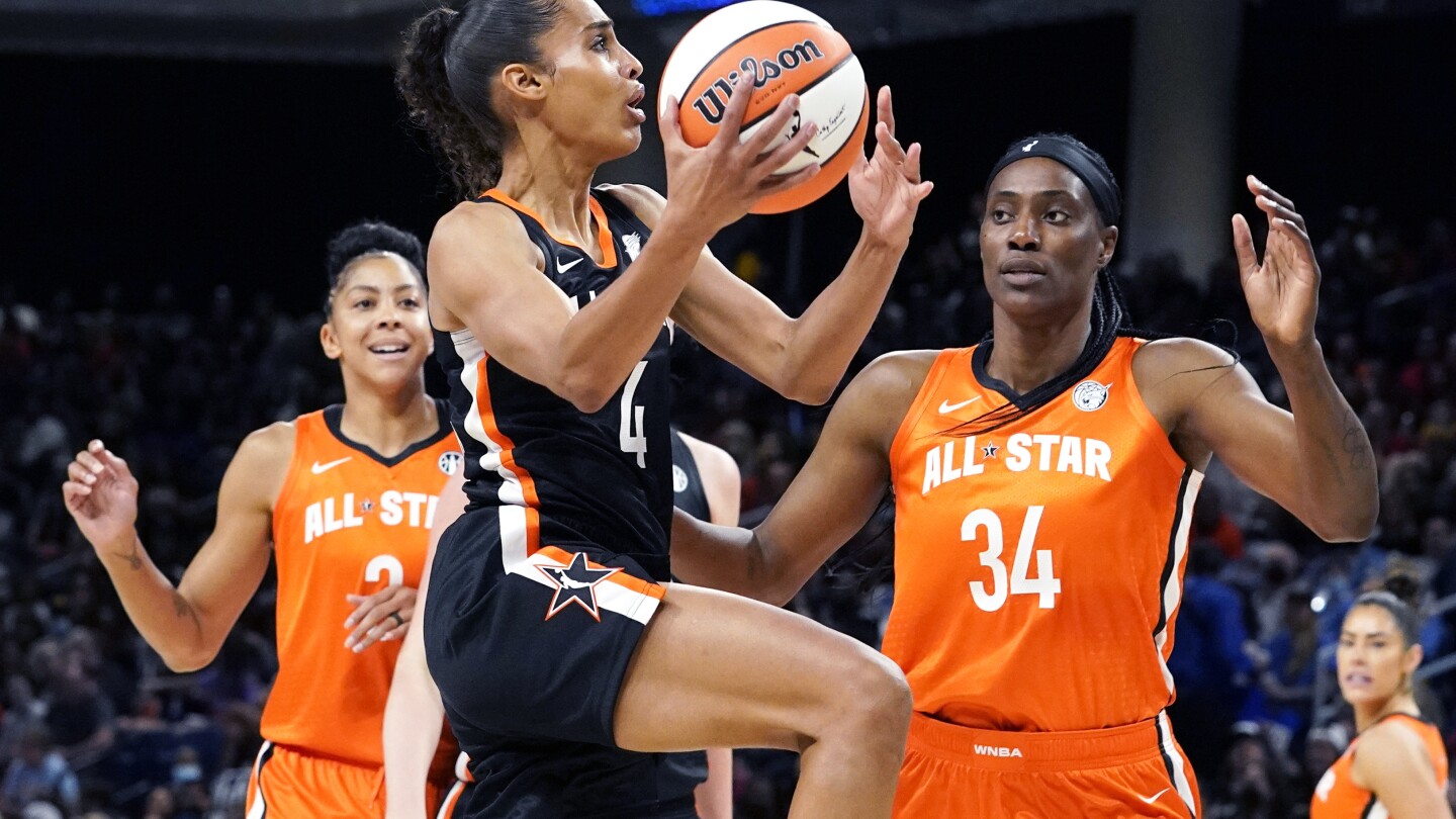 Liberty връща ядрото от финалите на WNBA от миналия сезон. Дигинс-Смит подписва със Storm