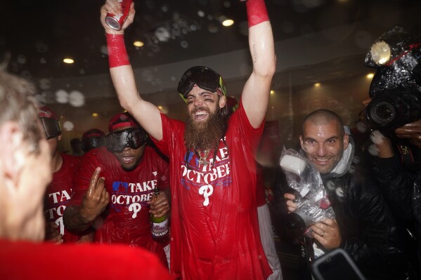 Phillies clinch wild-card playoff berth with win over Pirates