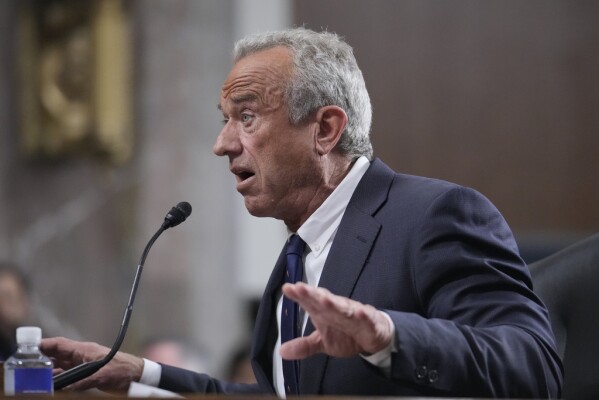 Robert F. Kennedy Jr., President Donald Trump's choice to be Secretary of Health and Human Services, appears before the Senate Finance Committee for his confirmation hearing at the Capitol in Washington, Wednesday, Jan. 29, 2025. (AP Photo/J. Scott Applewhite)