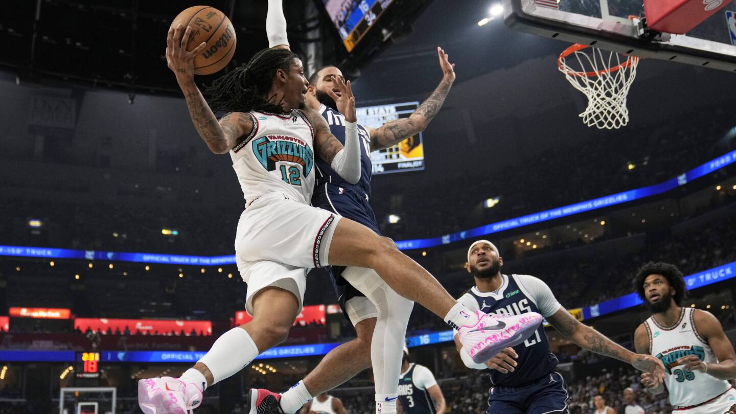Grizzlies победи Mavericks 120-106, за да създаде плейоф серия от 1-ви кръг с Thunder 