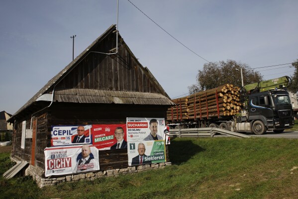 Left MPs in Poland seek ban on fascist organization : Peoples Dispatch