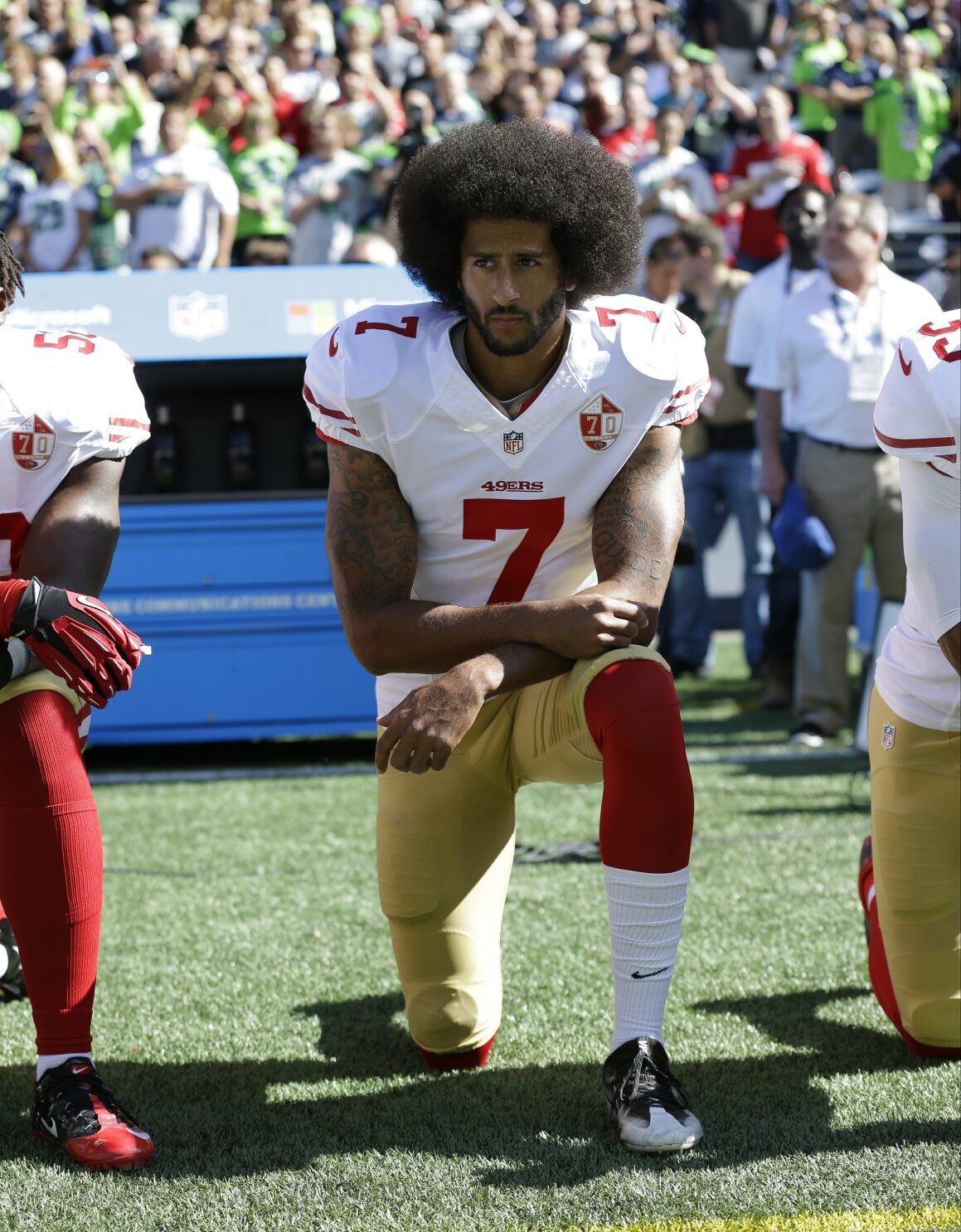 Nike's Kaepernick campaign puts NFL apparel deal in spotlight