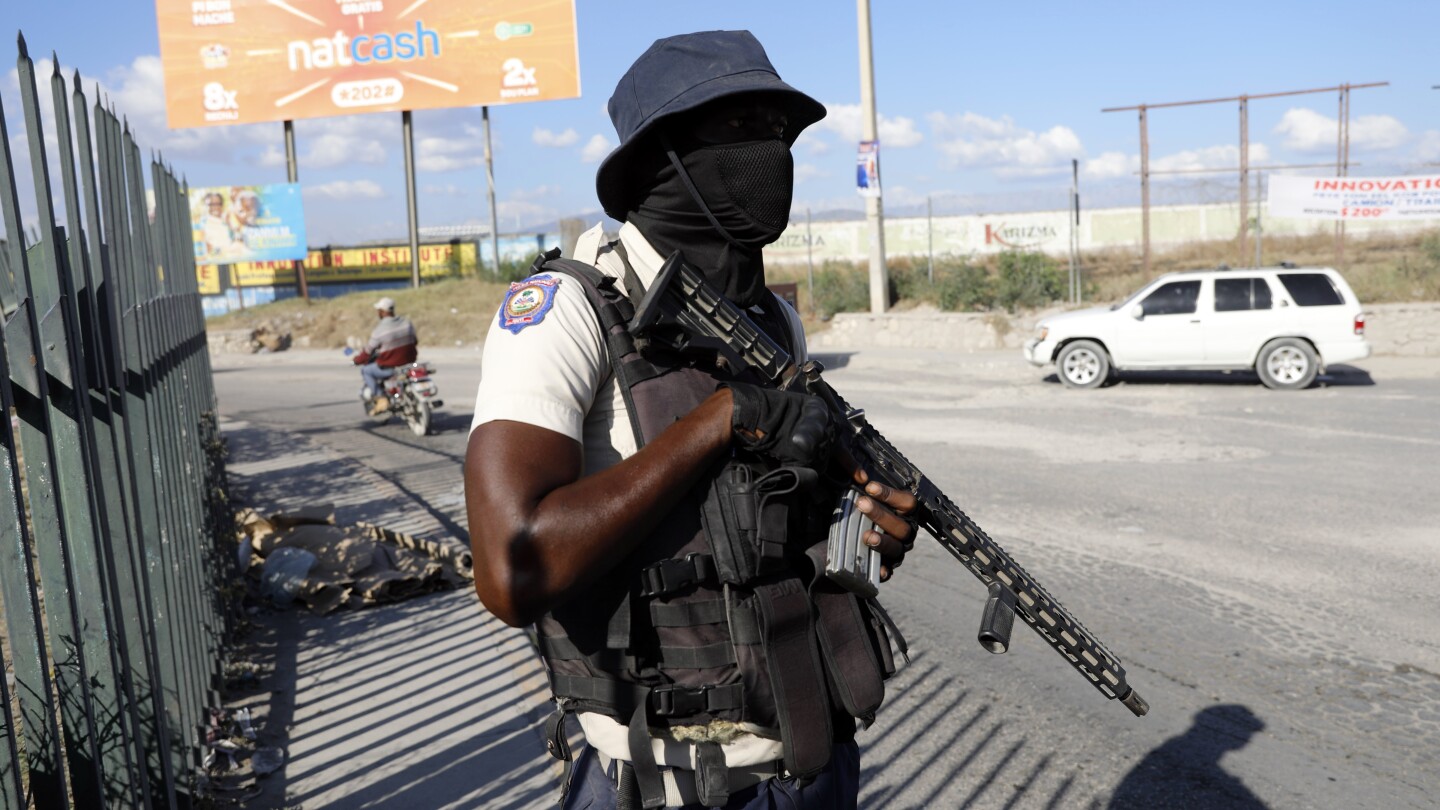 Жителите на Хаити, страдащи от гангстерско насилие, са отчаяни, след като кенийският съд блокира разполагането на полицейски сили