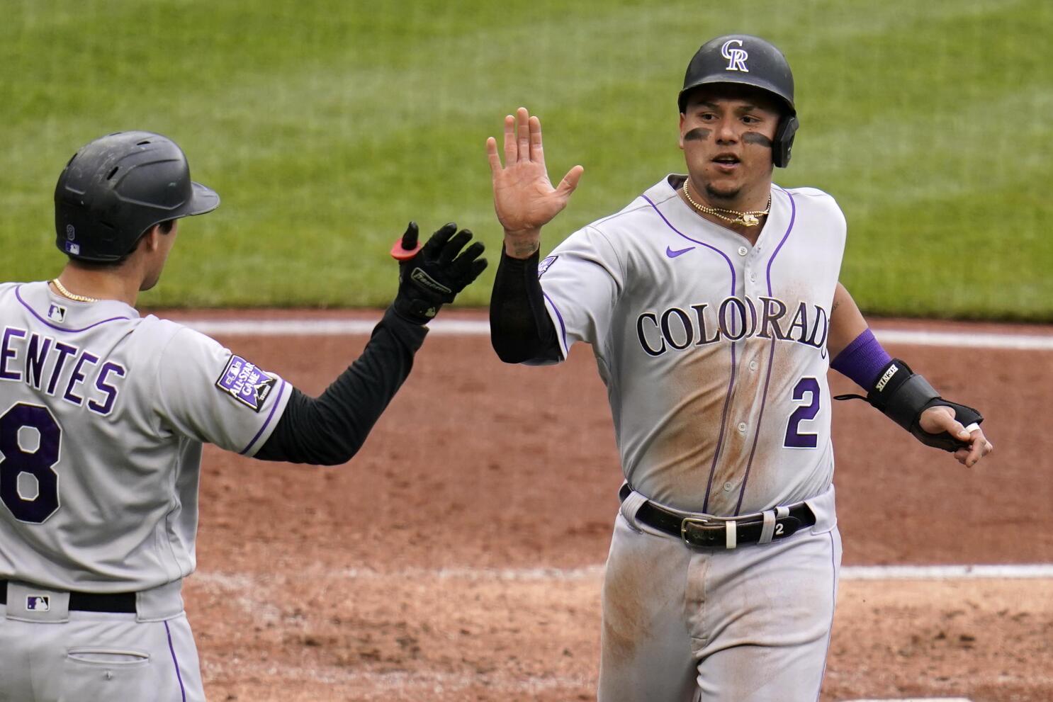 Blackmon 3 extra-base hits, Rockies end skid, beat Pirates – Reading Eagle