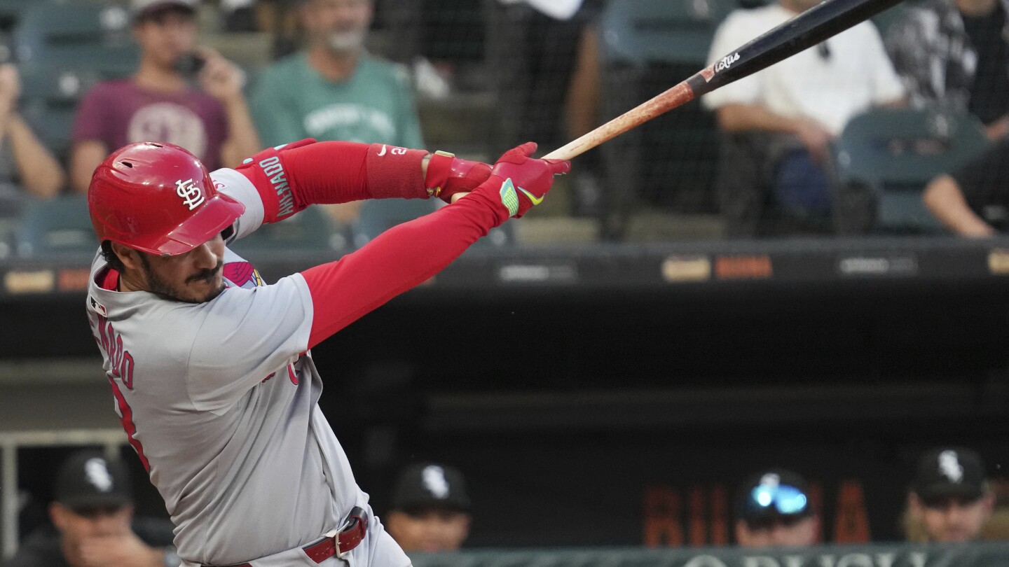 Arenado's 350th Homer Lifts Cardinals Over White Sox