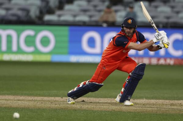 Wicket - Scott Edwards - Netherlands v Sri-Lanka ICC T20WC 2022