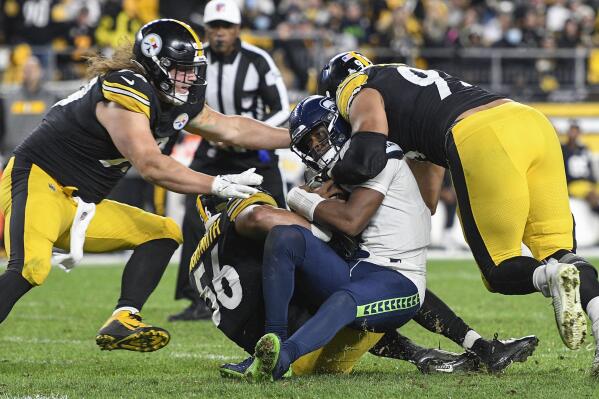 Geno Smith rallies Russell Wilson-less Seahawks to OT, then loses fumble,  game to Steelers – KIRO 7 News Seattle